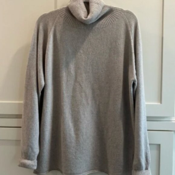 Celtic & Co Slouchy Cozy 100% Wool Turtleneck Sweater Women’s Sz Medium NWOT - Picture 1 of 6